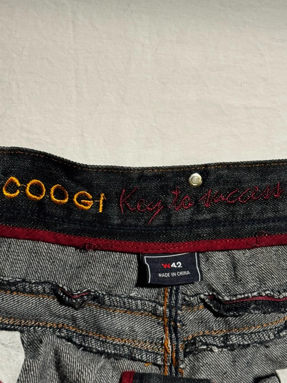 COOGI Black Denim Jeans with Red & Gold Embroidered Back 42x 16 1/2